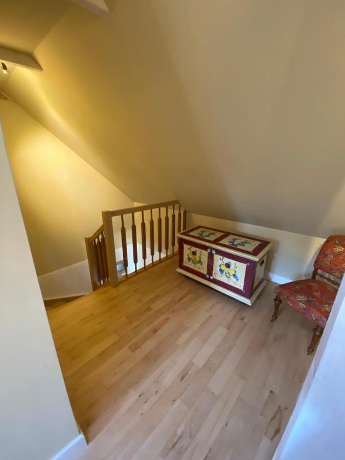 Apartman Na Statku Miskovice  Zewnętrze zdjęcie